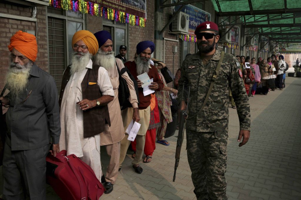 Wagah Indian Sikh Pilgrims Arrive In Pakistan To Attend The Birth