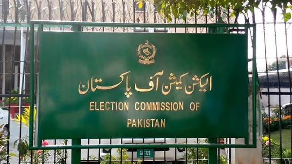 Pti Stripped Of Its Bat Symbol Ahead Of Pakistans General Elections