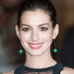 Anne-hathaway-013