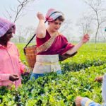priyanka oplucks tea leaves