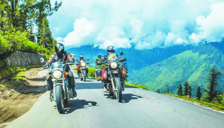 Ride across Umling La, the highest motorable pass in the world.(photo ...