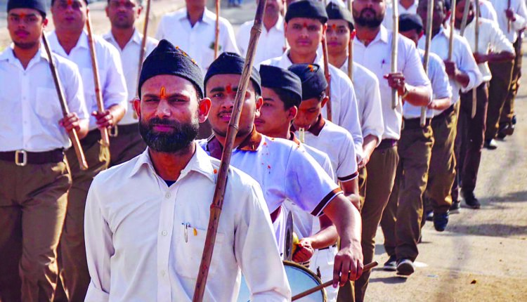 rashtriya-swayamsevak-sangh-rss-volunteers-take-part-in-path