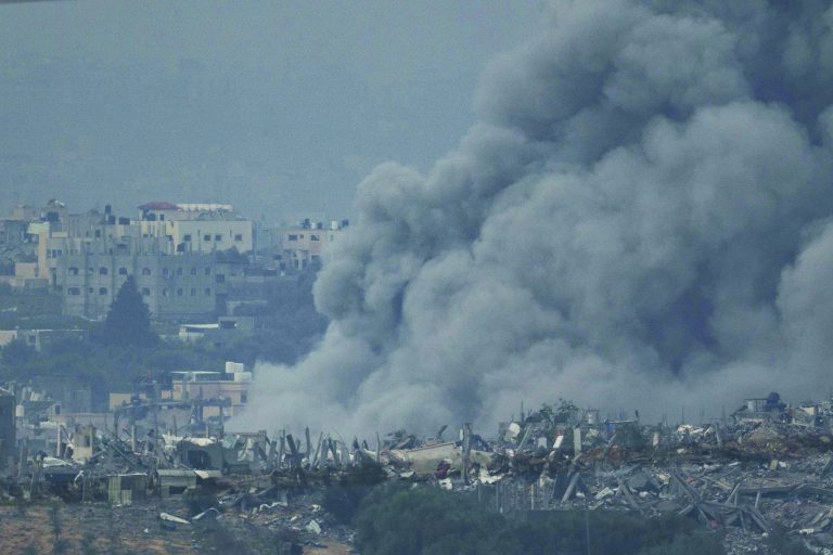 Six dead in Gaza as Israeli troops, allied gunmen fire on crowd