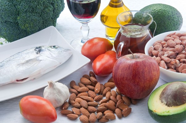 How to Manage Cholesterol Levels Naturally: Tips and Strategies